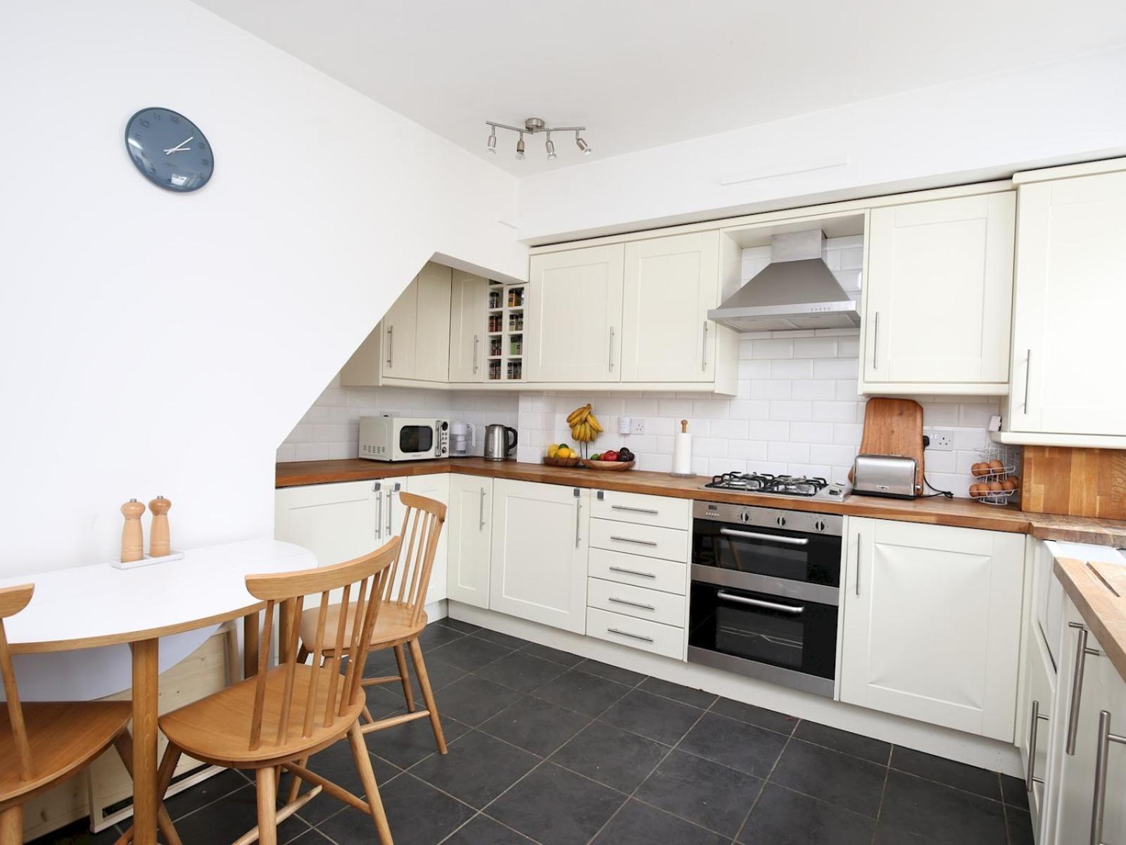 Sunny Victorian 2Br Townhouse Oxford Pass The Keys Villa Exteriör bild